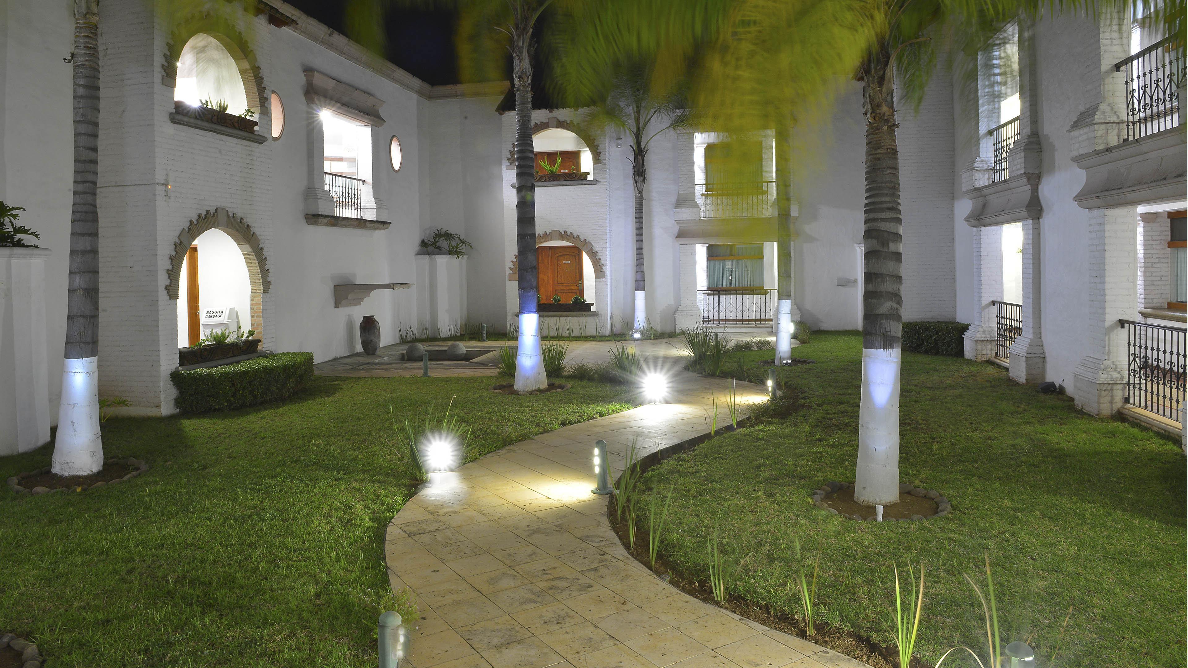 Holiday Inn Express Morelia By Ihg Exterior foto